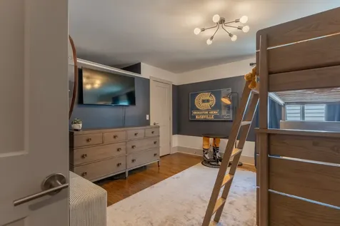 22 Fern Avenue Nashville TN 37207