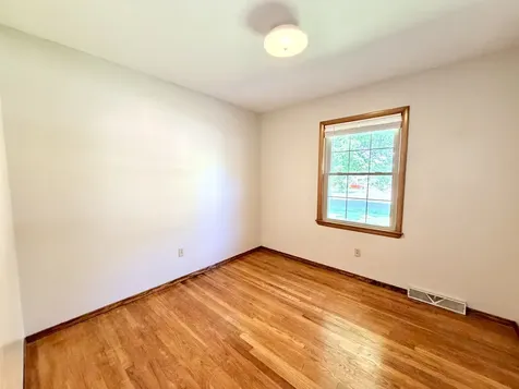 3412 Greenwood Drive Hopkinsville KY 42240