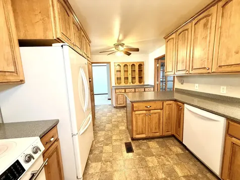 3412 Greenwood Drive Hopkinsville KY 42240
