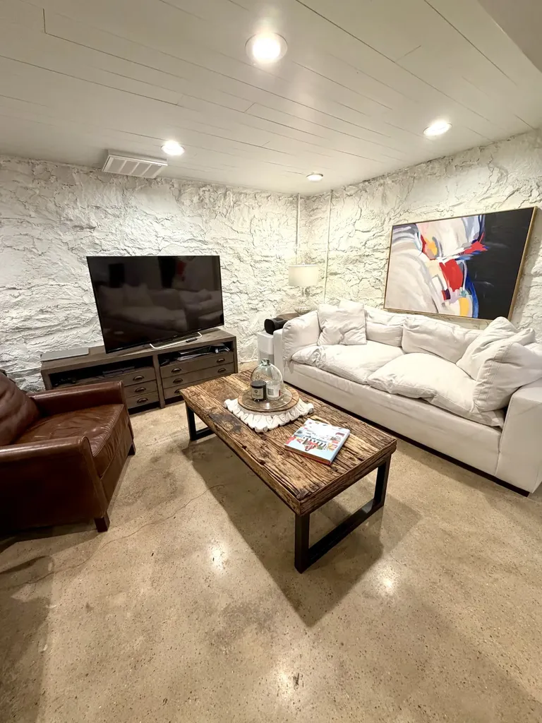 134 Spring Valley Road Nashville TN 37214