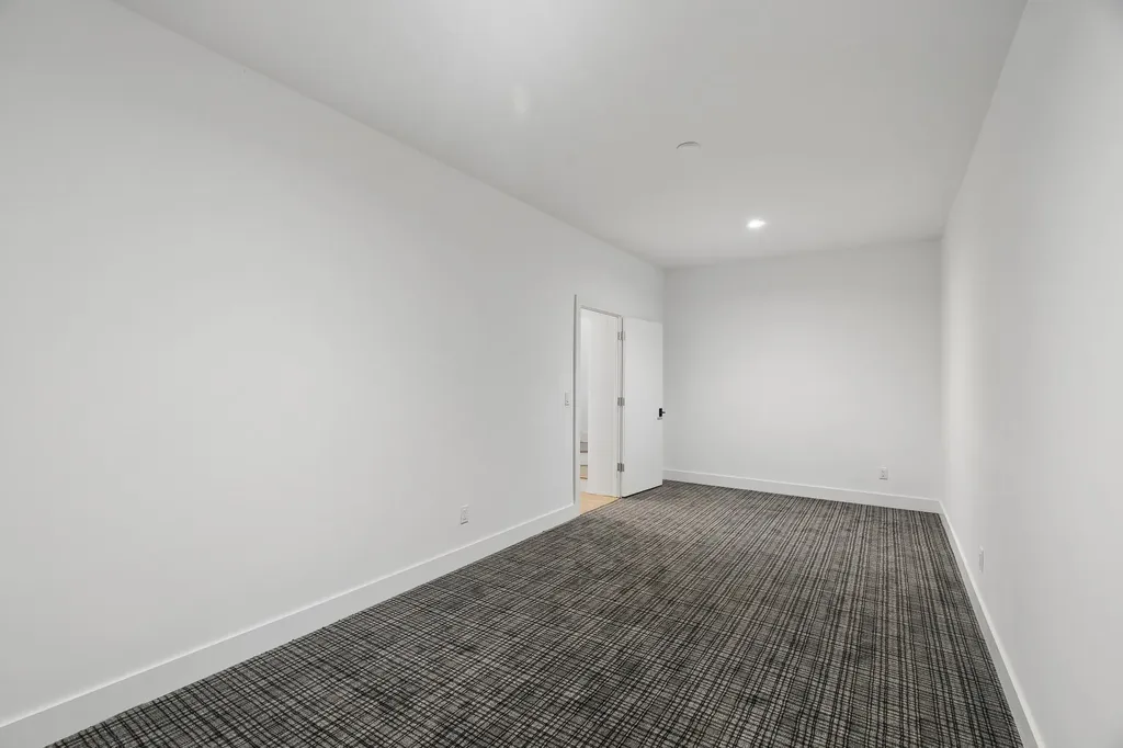 1076 Archer Street Nashville TN 37203