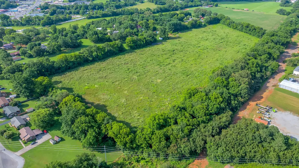 412 E Petty Lane Winchester TN 37398