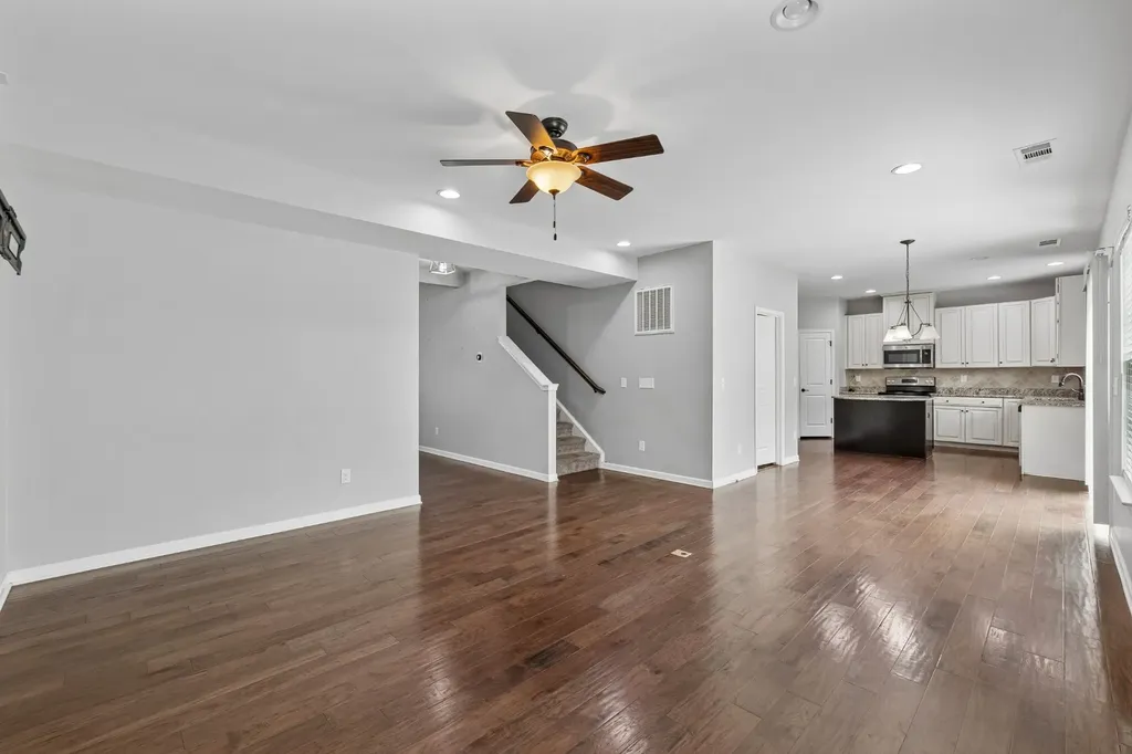 407 Goodman Drive Gallatin TN 37066