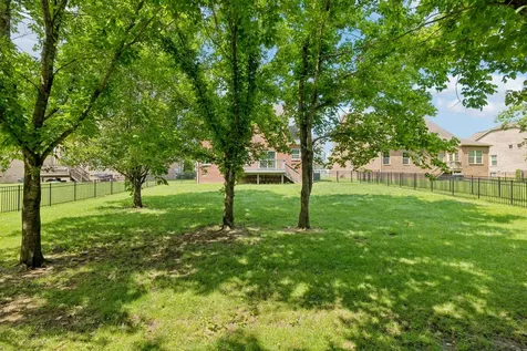 407 Goodman Drive Gallatin TN 37066