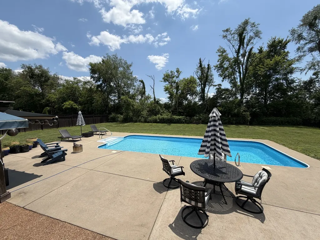 450 Cobblestone Way Mount Juliet TN 37122