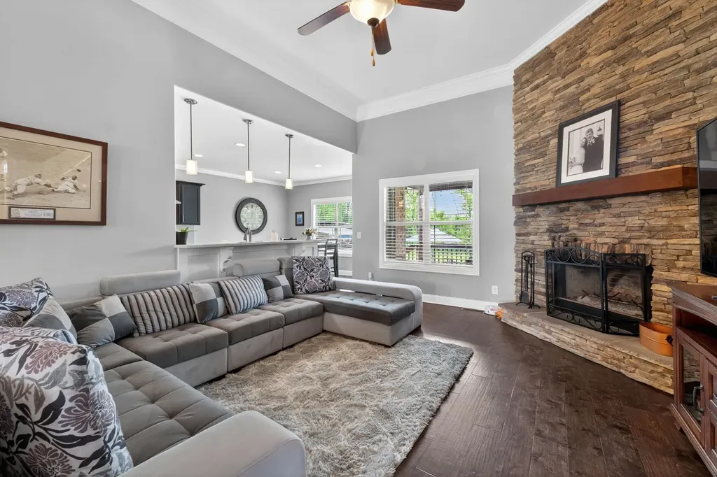 450 Cobblestone Way Mount Juliet TN 37122
