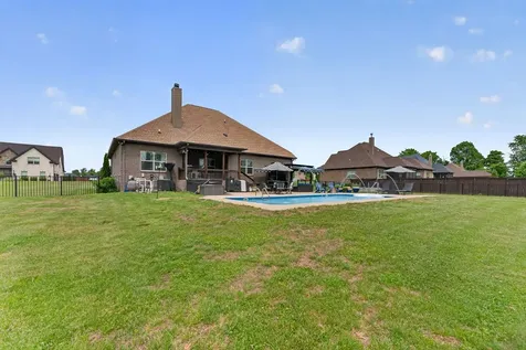 450 Cobblestone Way Mount Juliet TN 37122