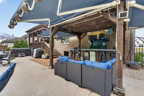 450 Cobblestone Way Mount Juliet TN 37122