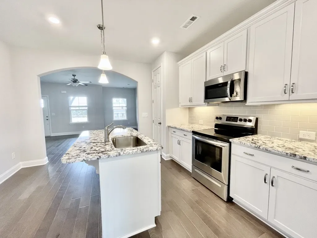 724 Hahn Court Lebanon TN 37087