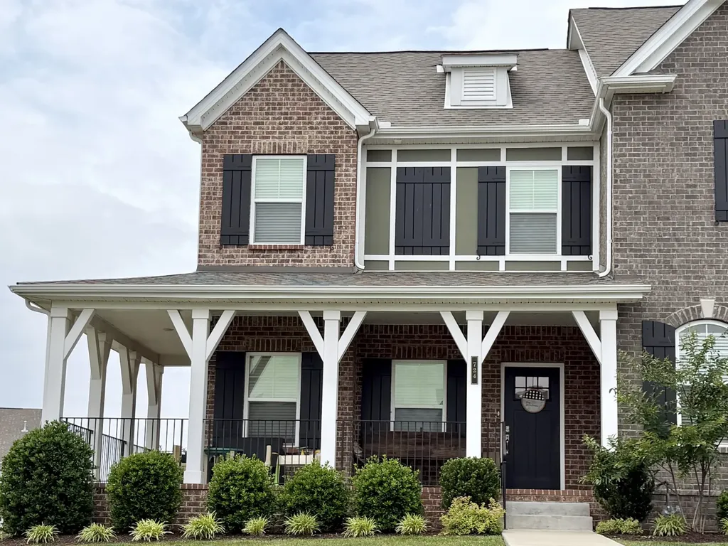 724 Hahn Court Lebanon TN 37087