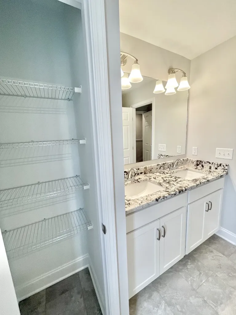 724 Hahn Court Lebanon TN 37087