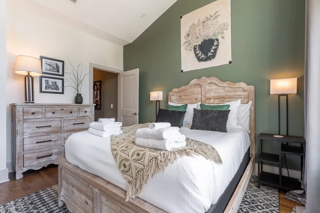 20 Fern Avenue Nashville TN 37207