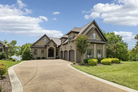 1149 Mccrory Circle Gallatin TN 37066
