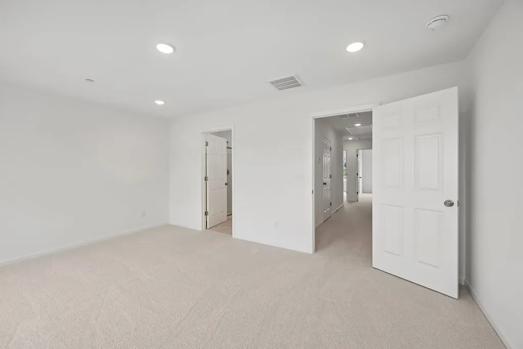 2595 Peaceful Valley Drive Columbia TN 38401