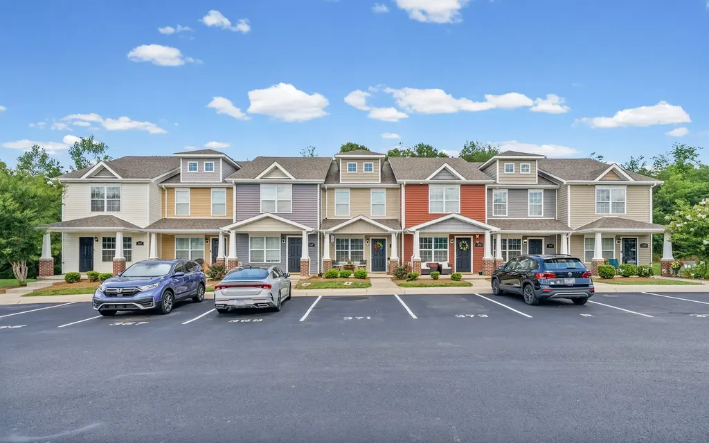 365 Sam Houston Circle Clarksville TN 37040