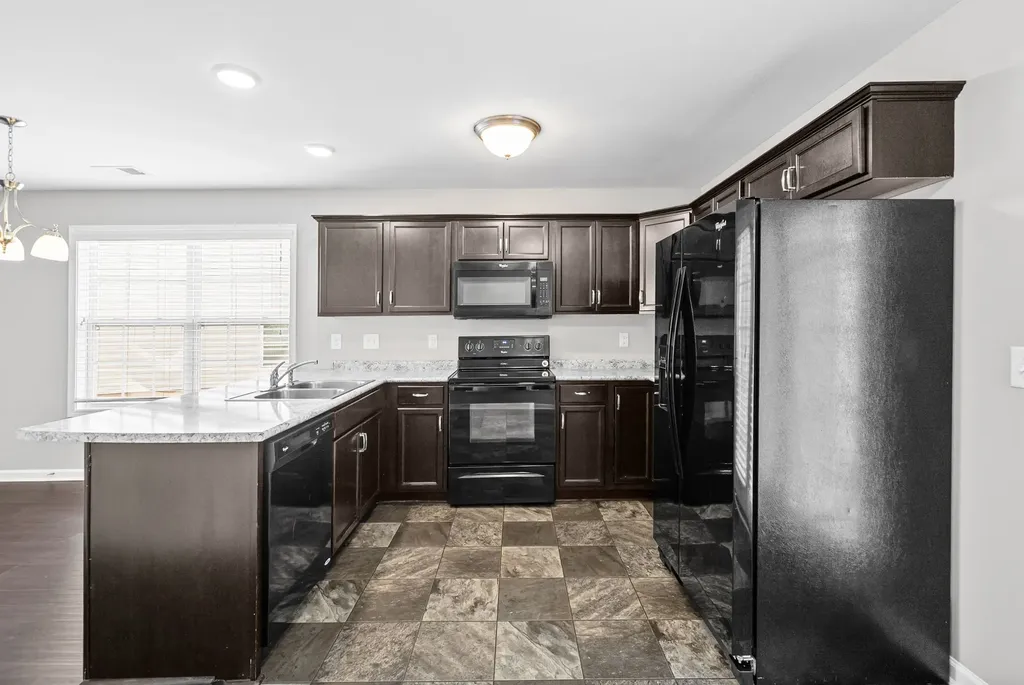 365 Sam Houston Circle Clarksville TN 37040