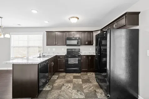 365 Sam Houston Circle Clarksville TN 37040