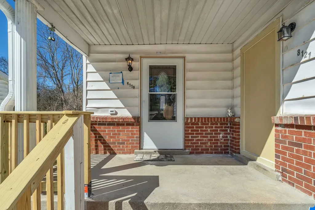 8117 Bonnafair Drive Hermitage TN 37076