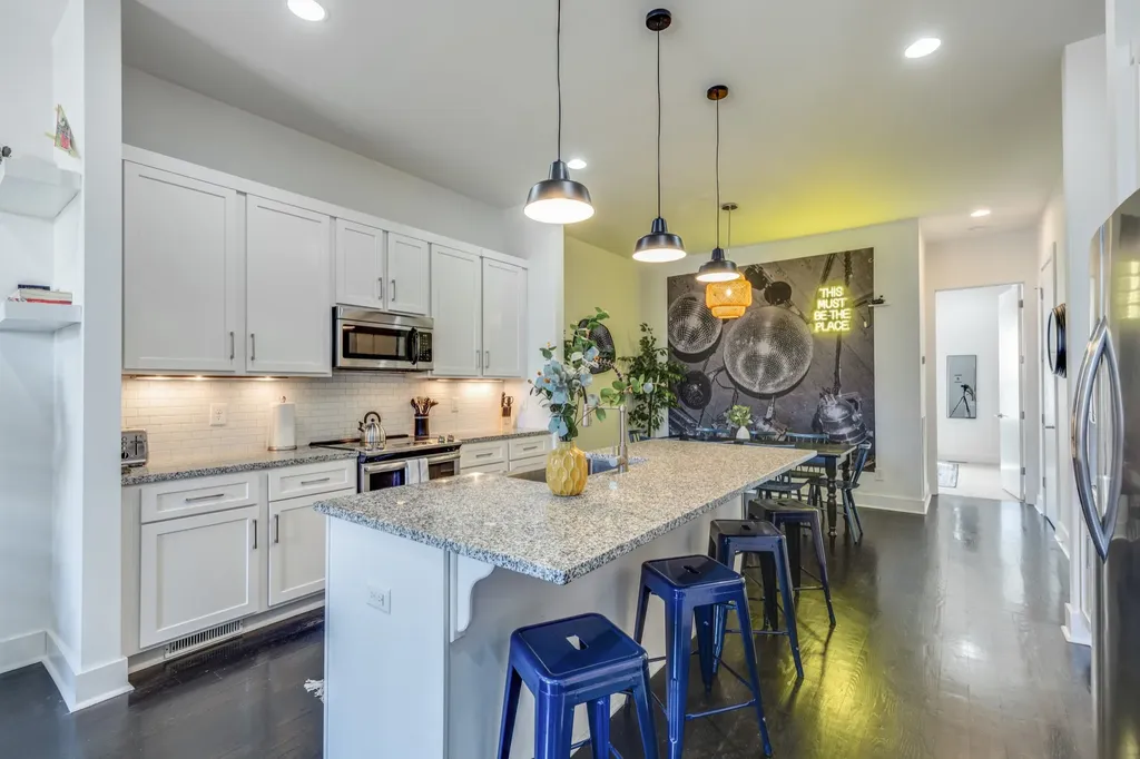 1027 Wedgewood Avenue Nashville TN 37203