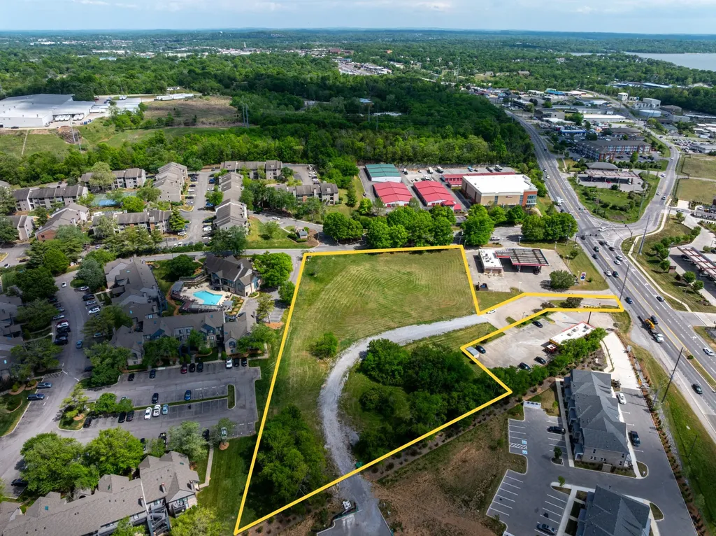 0 West Main Street, W Hendersonville TN 37075