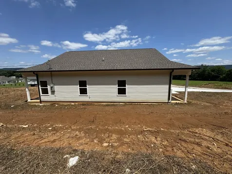 13 Hamby Drive Pelham TN 37366