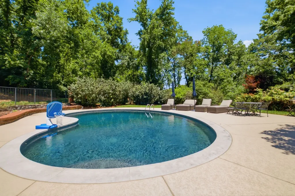 4383 Chickering Lane Nashville TN 37215