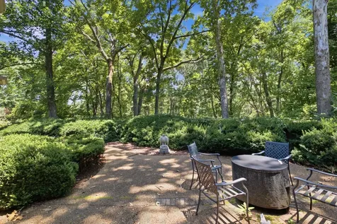 4383 Chickering Lane Nashville TN 37215