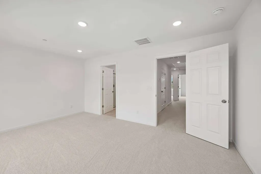 2585 Peaceful Valley Drive Columbia TN 38401