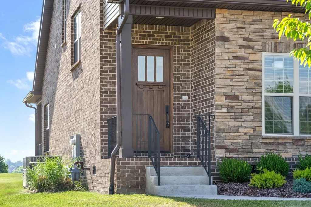 1065 Veridian Drive Clarksville TN 37043