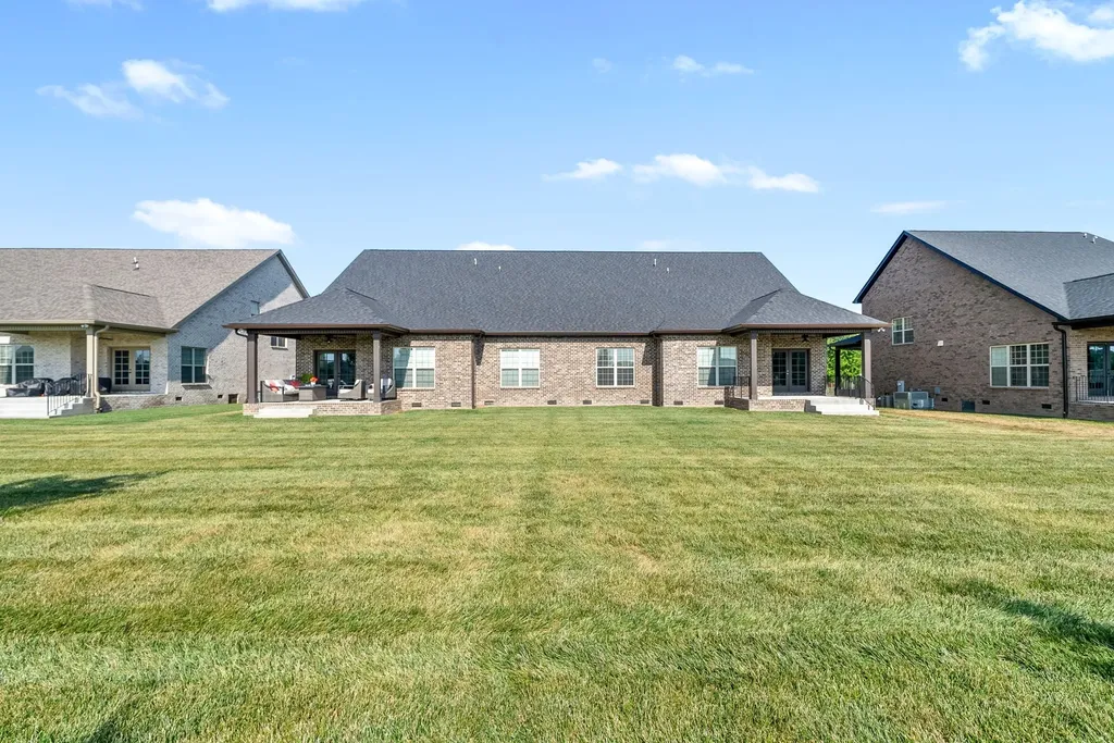 1065 Veridian Drive Clarksville TN 37043