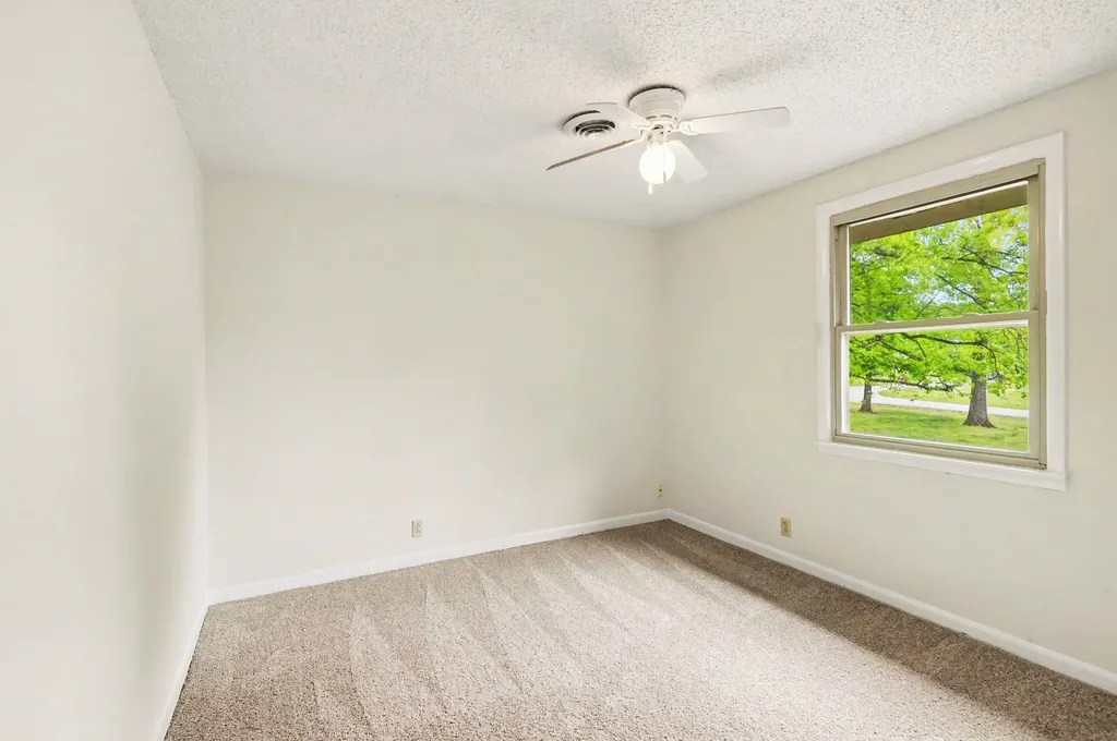 502 Maplewood Drive Greenbrier TN 37073