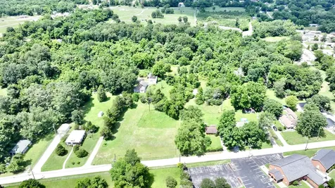 1900 1st Street Ext, E Hopkinsville KY 42240