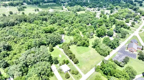 1900 1st Street Ext, E Hopkinsville KY 42240