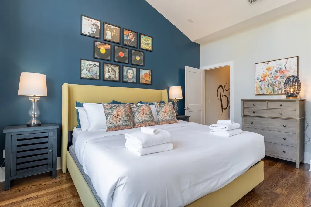 20B Fern Avenue Nashville TN 37207