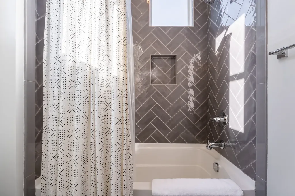 20B Fern Avenue Nashville TN 37207