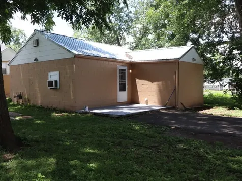 408 2nd Street Lawrenceburg TN 38464