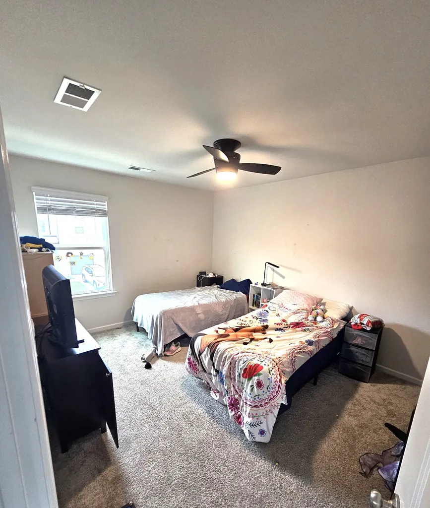 11 Holland Ridge Circle Lebanon TN 37090
