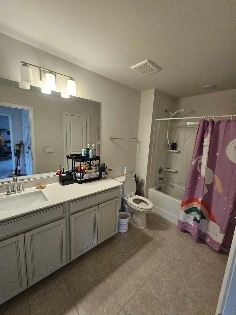 11 Holland Ridge Circle Lebanon TN 37090