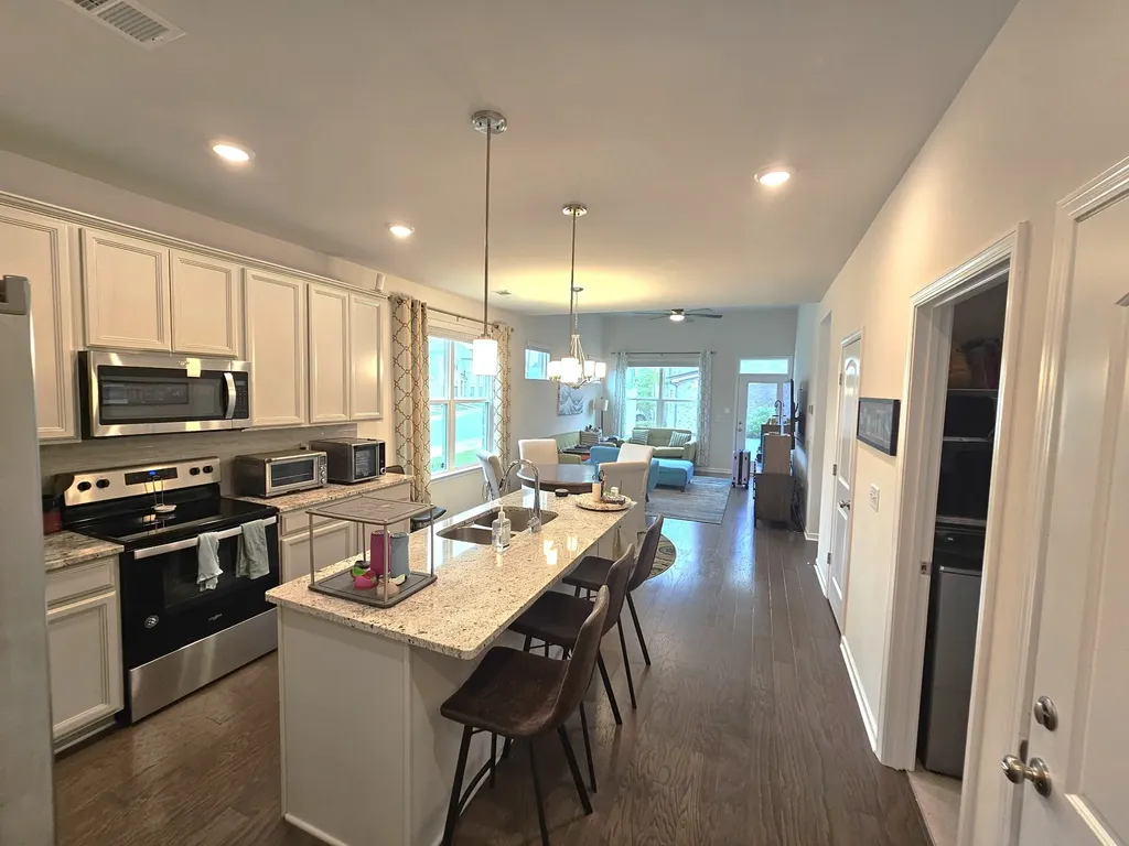 11 Holland Ridge Circle Lebanon TN 37090