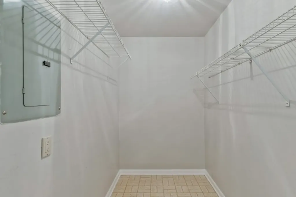 202 Hillsboro Place Nashville TN 37215