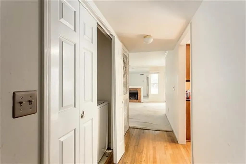 202 Hillsboro Place Nashville TN 37215