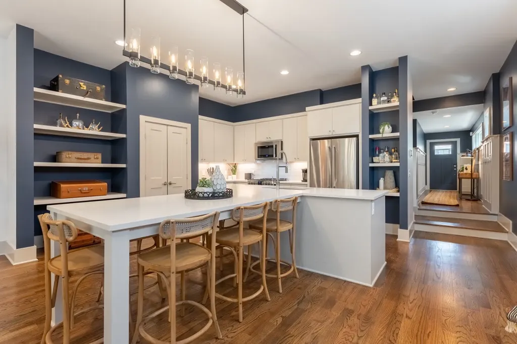 22 Fern Avenue Nashville TN 37207