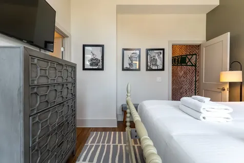 22 Fern Avenue Nashville TN 37207