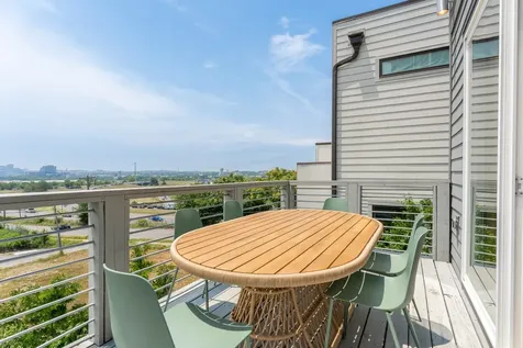 22 Fern Avenue Nashville TN 37207