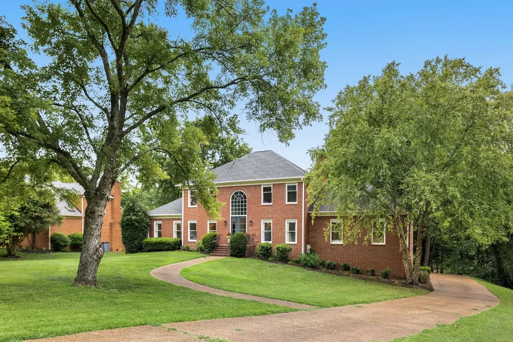 9318 Navaho Drive Brentwood TN 37027