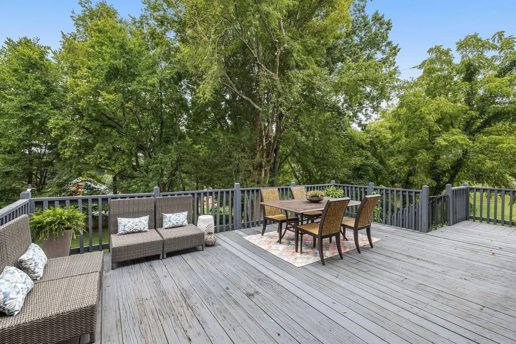 9318 Navaho Drive Brentwood TN 37027