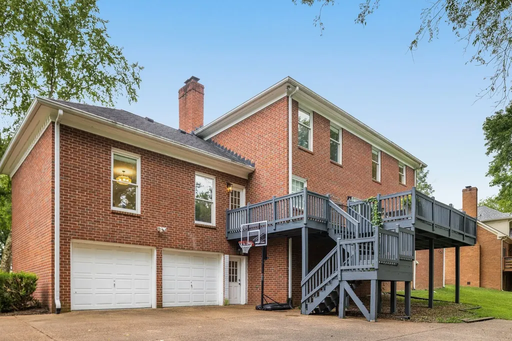 9318 Navaho Drive Brentwood TN 37027