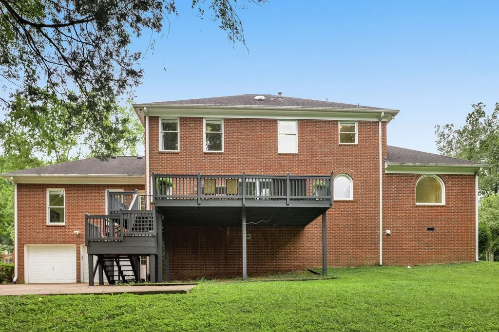 9318 Navaho Drive Brentwood TN 37027