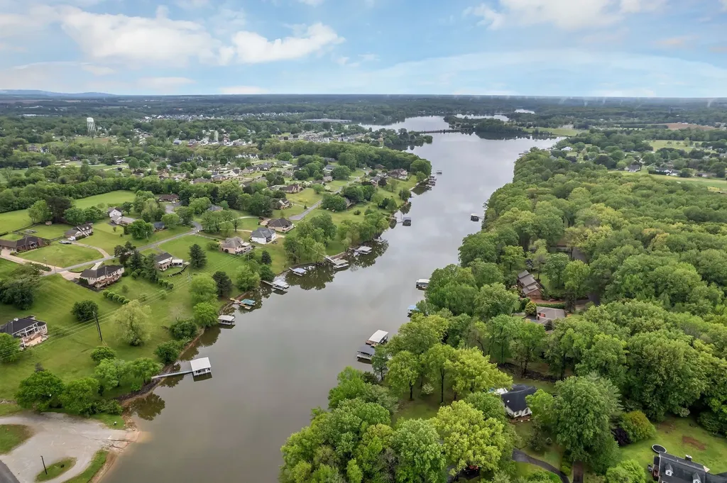 201 Lookout Drive Winchester TN 37398