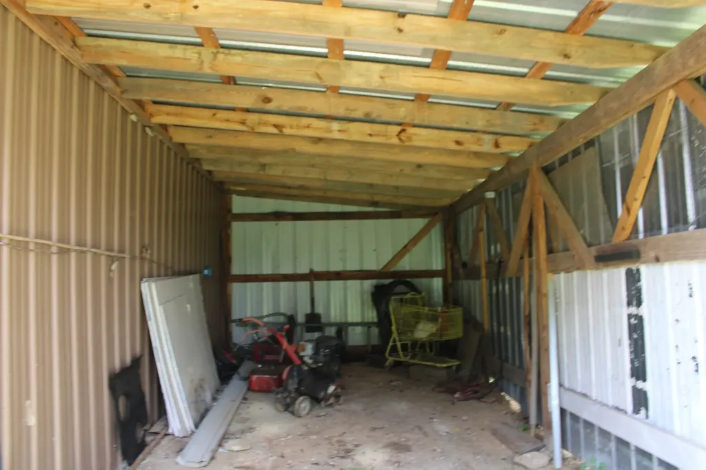 93 W Green Hill Road Mcminnville TN 37110